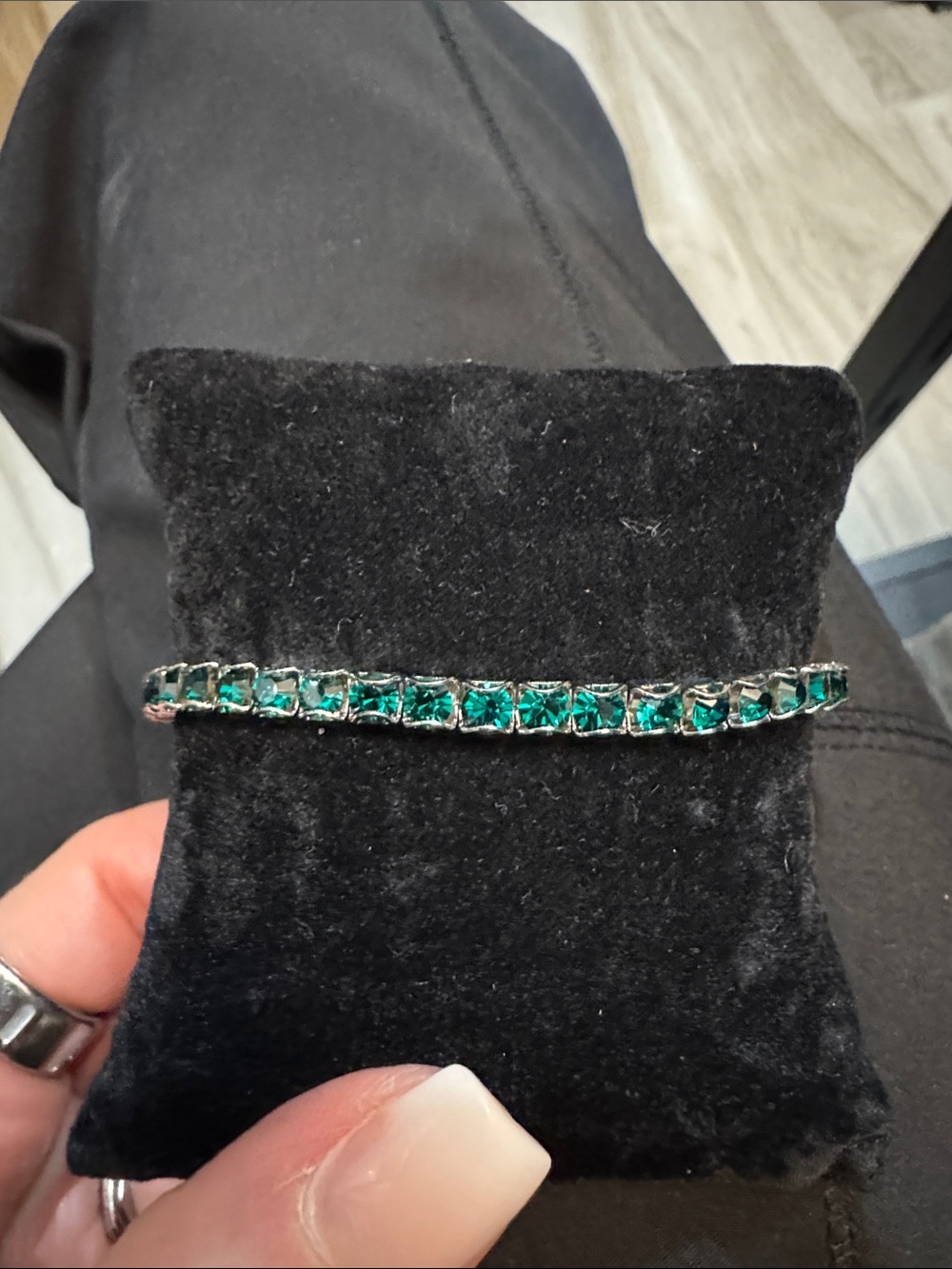 Touchstone Crystal by Swarovski, May Birthstone Bracelet, Emerald, New in Box